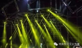 光影與節(jié)拍的共振 2016年科切拉音樂節(jié)舞臺(tái)燈光設(shè)計(jì)解析